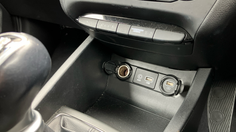 Hyundai i20 1.2 MPi SE 5dr Petrol Hatchback